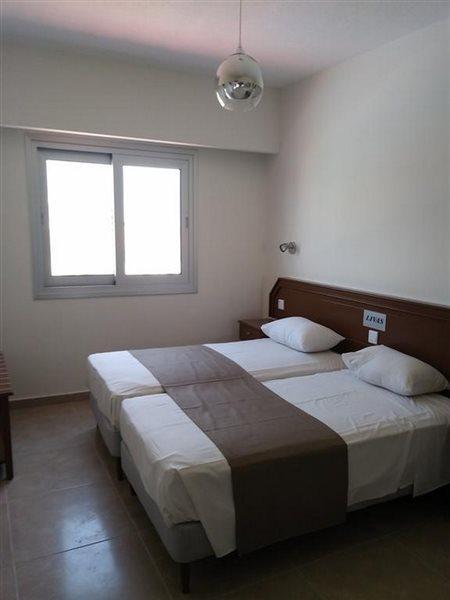 Livas Hotel Apartments Pernera Exterior foto